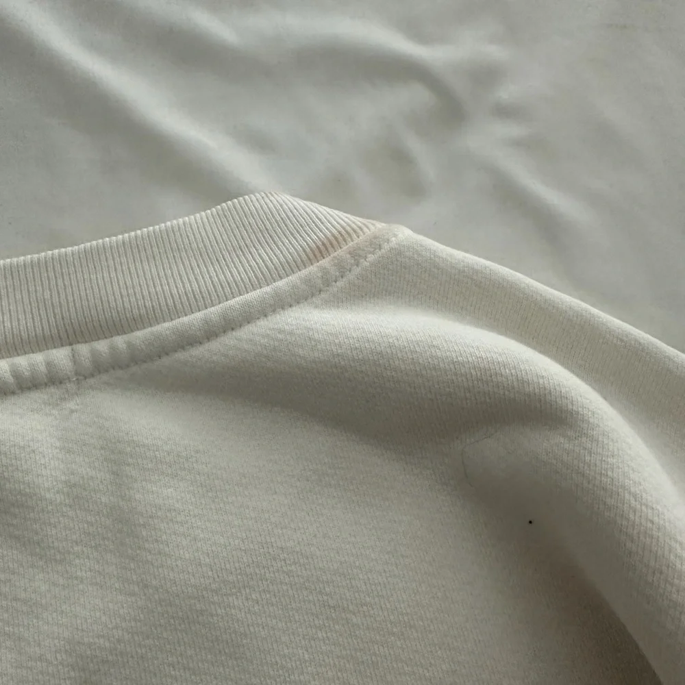 Madhappy White Graphic Sweatshirt - Picture 6 of 6